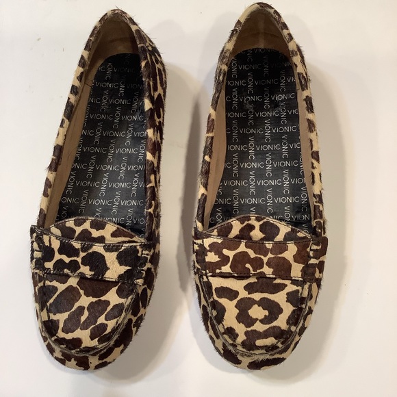Vionic 356 Larrun Calf Hair Loafers Size 7 Leopard Print Slip On Shoes - Picture 2 of 6